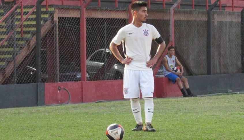 Fabrício Oya marcou o gol do Corinthians