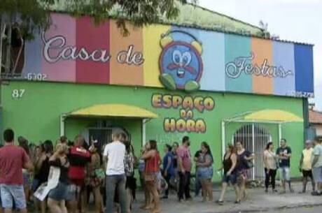 Revoltados, clientes invadiram casa de festas durante protesto