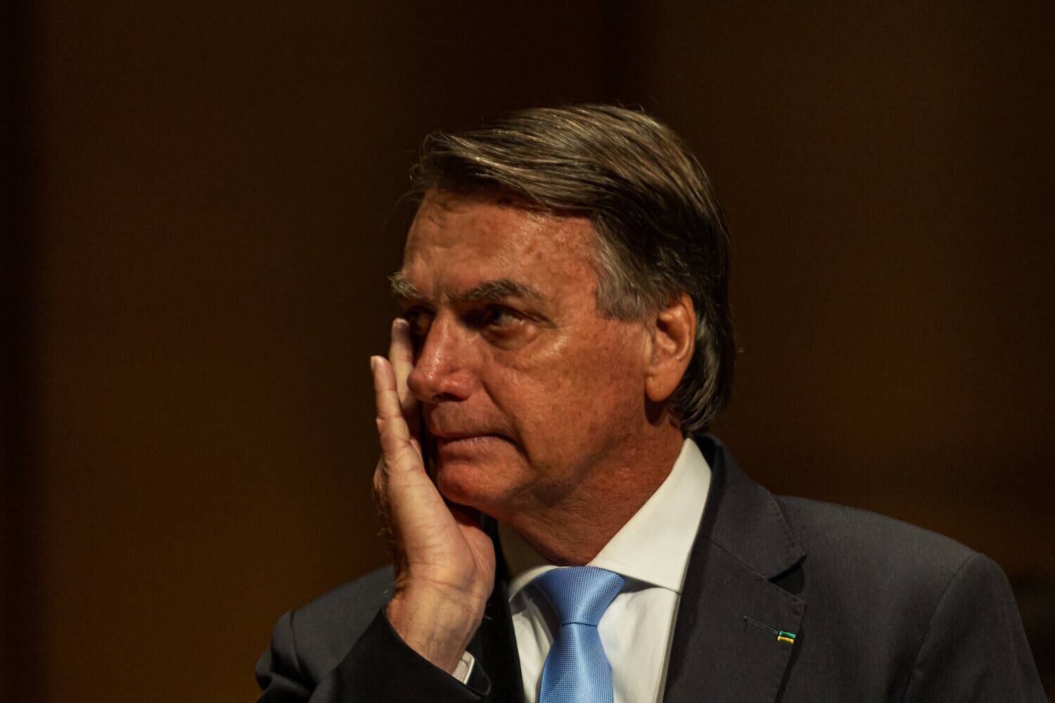 Bolsonaro ficou dois dias em embaixada
