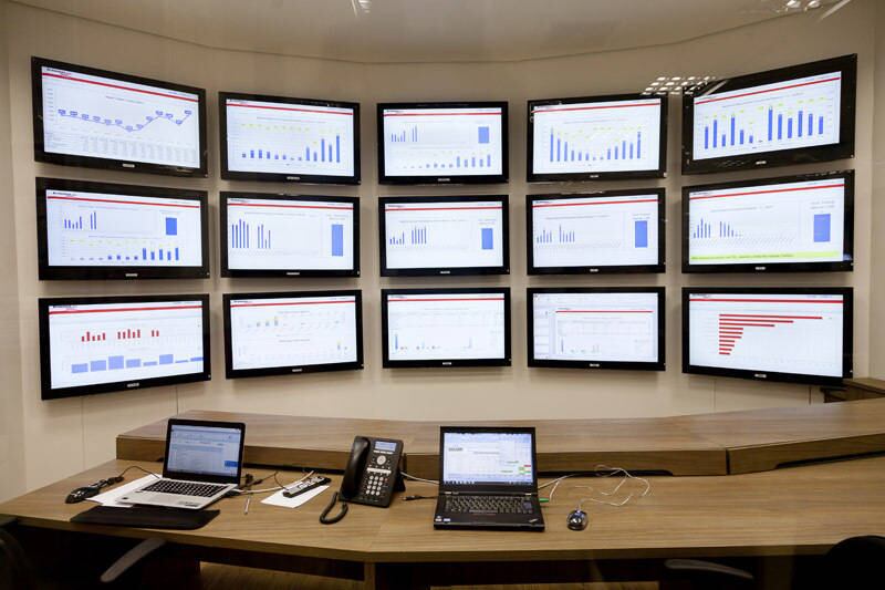 Além disso, a empresa inaugurou também um moderno centro de reparos para atender melhor os consumidores e realizar consertos com mais rapidez das linhas de produtos da Lenovo e CCE