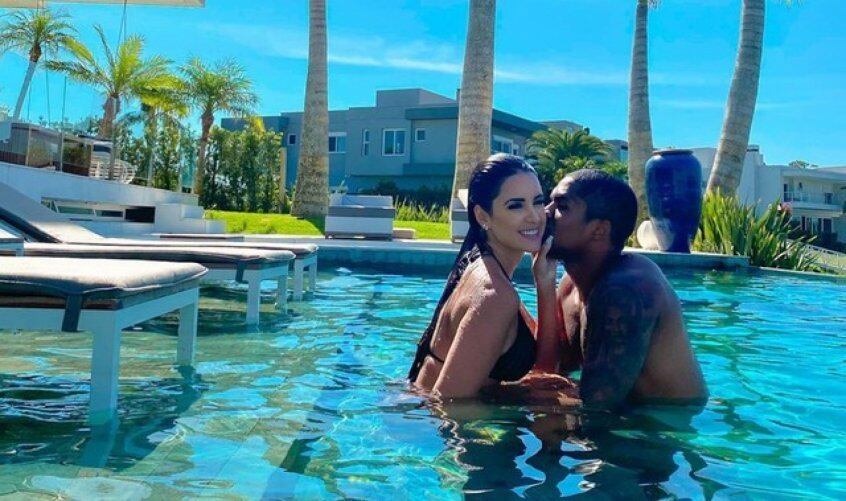 Nathália Felix e Douglas Costa, jogador do Grêmio