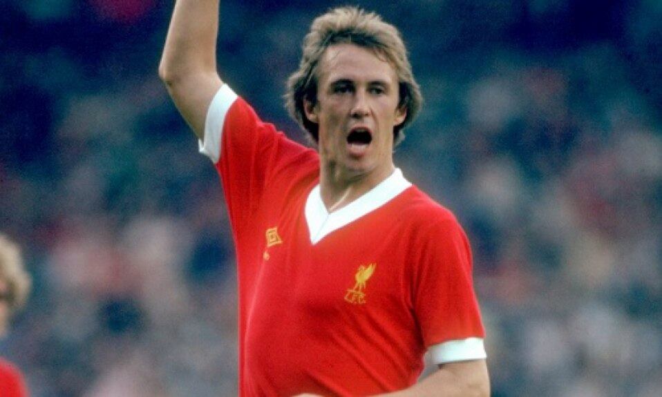 O ex-defensor Phil Neal também é tetracampeão da Liga dos Campeões. O inglês venceu todas com a camisa do Liverpool