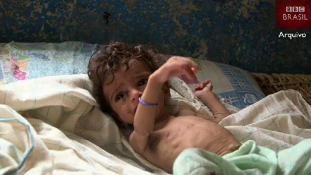 Em meio a bombardeios, Fatima sequer conseguiu ser atendida em um destes locais. Ela lutava pela vida em casa e morreu no mês passado