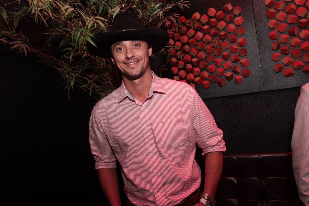 Amante de sertanejo, o ex-BBB Fael veio a São Paulo para o lançamento do álbum 