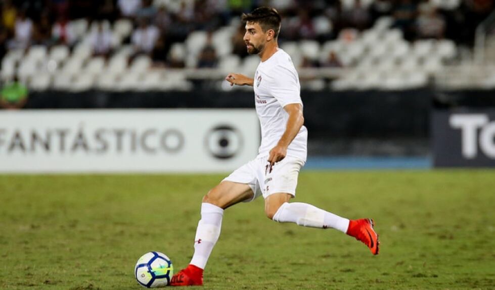 Mal chegou e já foi. O zagueiro Luan Peres, que chegou recentemente ao Flu emprestado pelo Ituano, deixou o clube carioca para acertar com um clube da Bélgica.