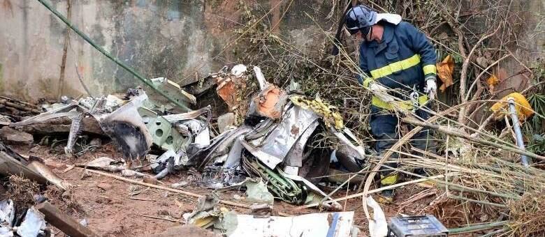 Jato caiu no dia 13 de agosto, matando sete pessoas no total