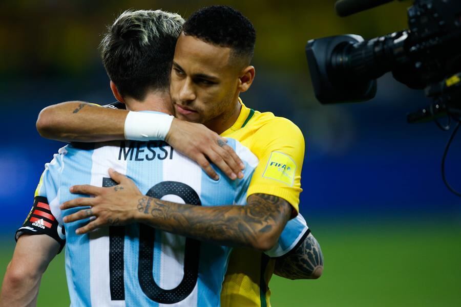 Rivais neste sábado, Messi e Neymar são muito amigos