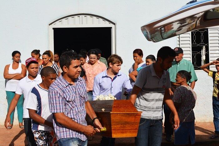 O corpo de Eduardo foi velado na residência de uma tia, Maria de Lourdes Lopes