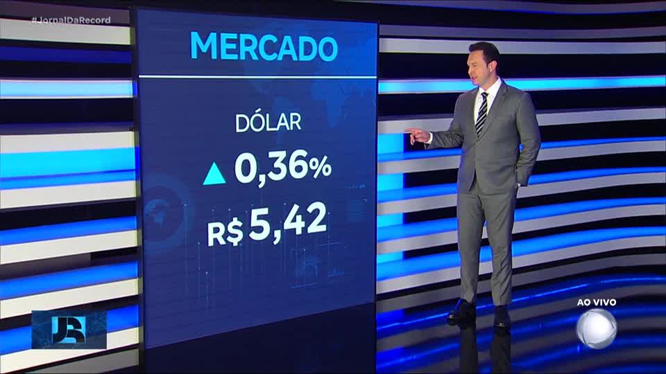 Bolsa de Valores tem alta de 0,24% e bate novo recorde nesta sexta (4)