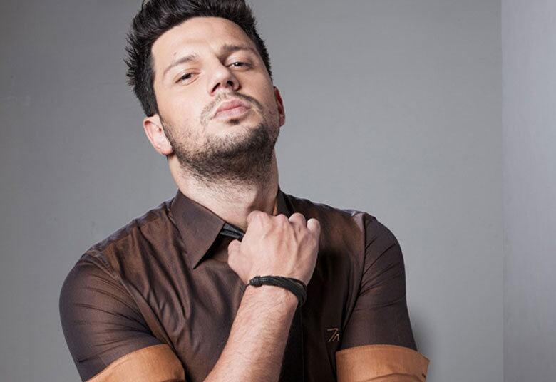 A vida de Thiago Servo é cheia de polêmicas e sua passagem por A Fazenda não podia ser diferente. No reality show, o sertanejo brigou, fez amigos e conquistou aquela que pode se tornar sua mulher. Nos bastidores do Xuxa Meneghel desta segunda-feira (26), o cantor conversou com o R7 e respondeu perguntas polêmicas que muita gente gostaria de fazer. Veja agora as repostas de Thiago!

+ Thiago Servo se declara para Ana Paula Minerato, mas teme traição: “Gosto muito dela e ficaria chateado”

> Acesse o R7 Play e assista na íntegra a todos os programas da Record! Clique e experimente!