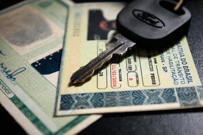 Comissão aprova isenção para renovação de CNH de idosos acima de 60