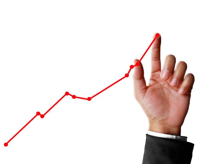 A prévia do PIB (Produto Interno Bruto) brasileiro avançou
0,3% durante o primeiro trimestre de 2014. Os dados, divulgados na última
sexta-feira (16), pelo IBC-Br (Índice de Atividade Econômica do Banco Central), avalia
as estimativas para os setores de serviços, indústria e agropecuária, assim
como os impostos sobre os produtos