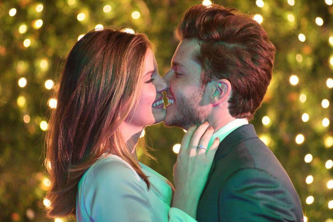 O romance de Klebber e Camila saiu da ficção e virou realidade. Relembre a história de amor do casal: