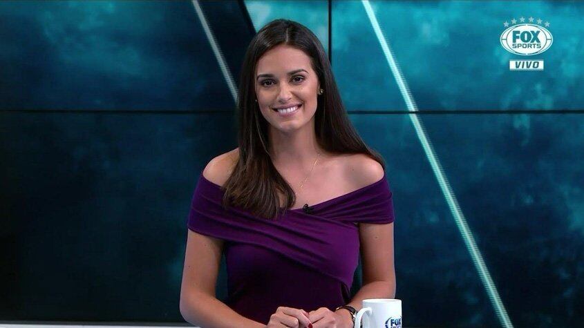 A jornalista Lívia Nepomuceno foi anunciada pela Band, em julho, como apresentadora da emissora. Nepomuceno assumiu o comando do