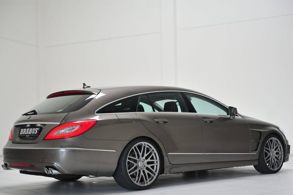 Há poucos detalhes de quais modelos da Brabus serão oferecidos no Brasil, mas, se depender da roda, o CLS Shooting Brake será um deles
Saiba tudo sobre carros! Acesse R7.com/carros
E confira os melhores preços de novos e usados em r7.icarros.com.br