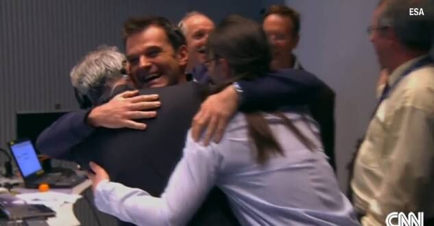 Por volta das 14h do horário de Brasil, os cientistas da ESA tiveram a confirmação de que a aterrissagem havia sido um sucesso e o módulo já estava posicionado