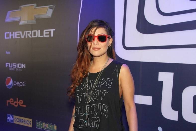 Claro que num Festival de Rock não poderia faltar a roqueira Pitty