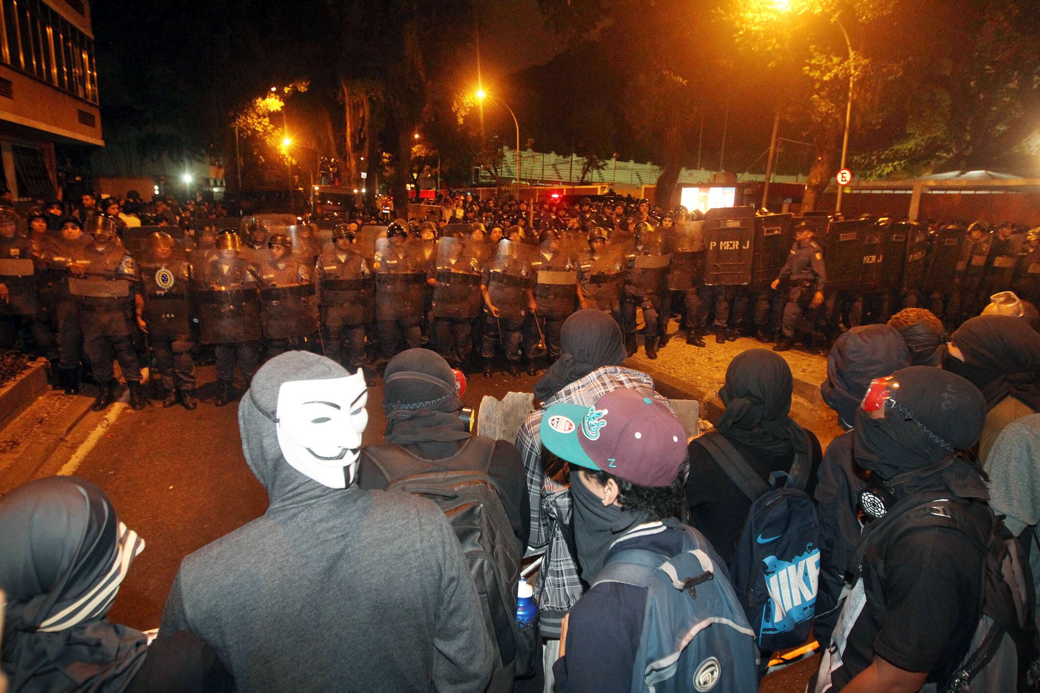 black bloc rio
