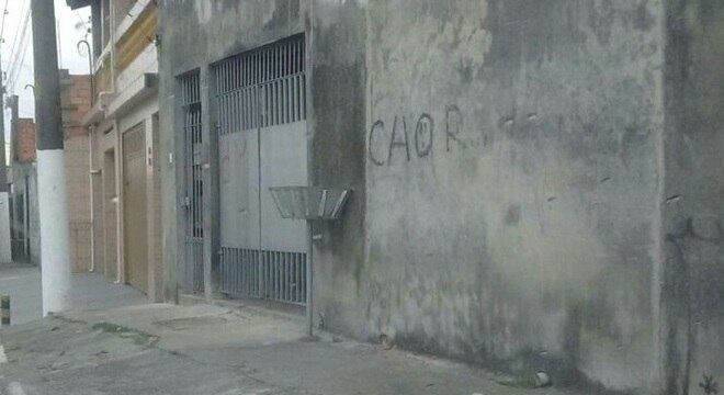 Ponto da rua Isabel de Oliveira, no Jardim Ângela, zona sul de SP, onde as fotos foram feitas