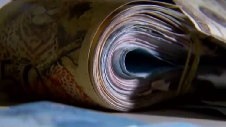 A suspeita é que a motivação do assassinato tenha sido financeira. Supostamente, Pablo e Antônio aplicaram um golpe na facção de Anselmo e sumiram com o dinheiro. Ambos contrataram dois homens, David e Noé, para tirar a vida dos traficantes