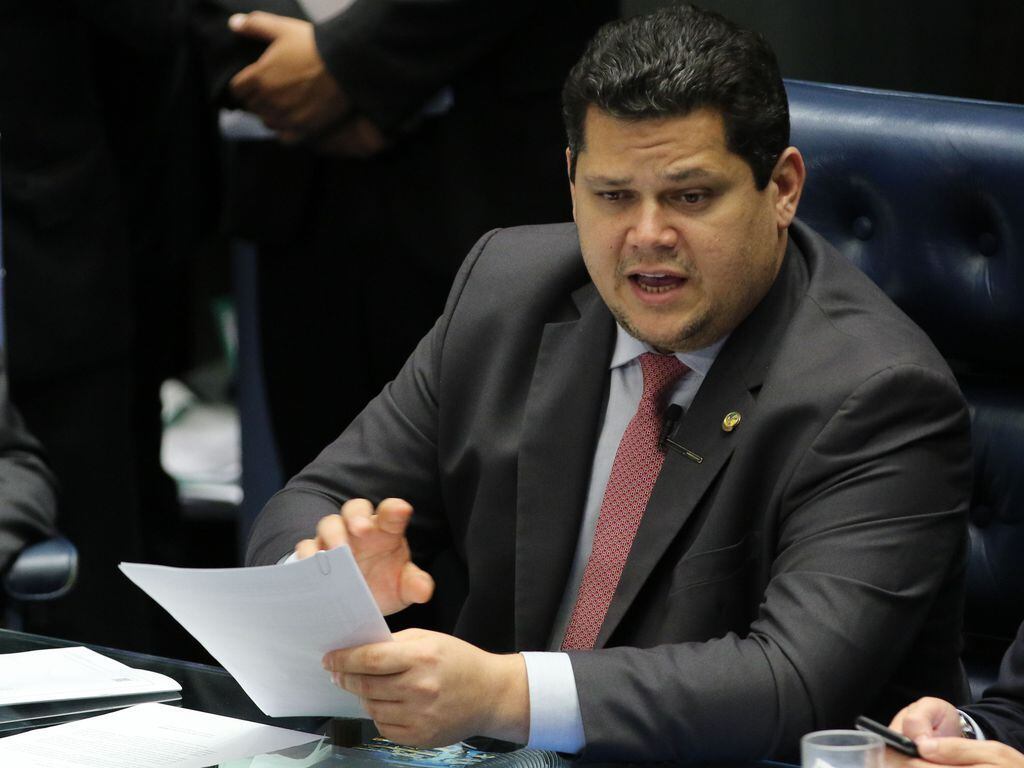 Alcolumbre diz que não houve acordo