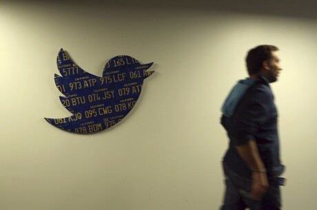 Twitter tem estreia positiva na Bolsa norte-americana