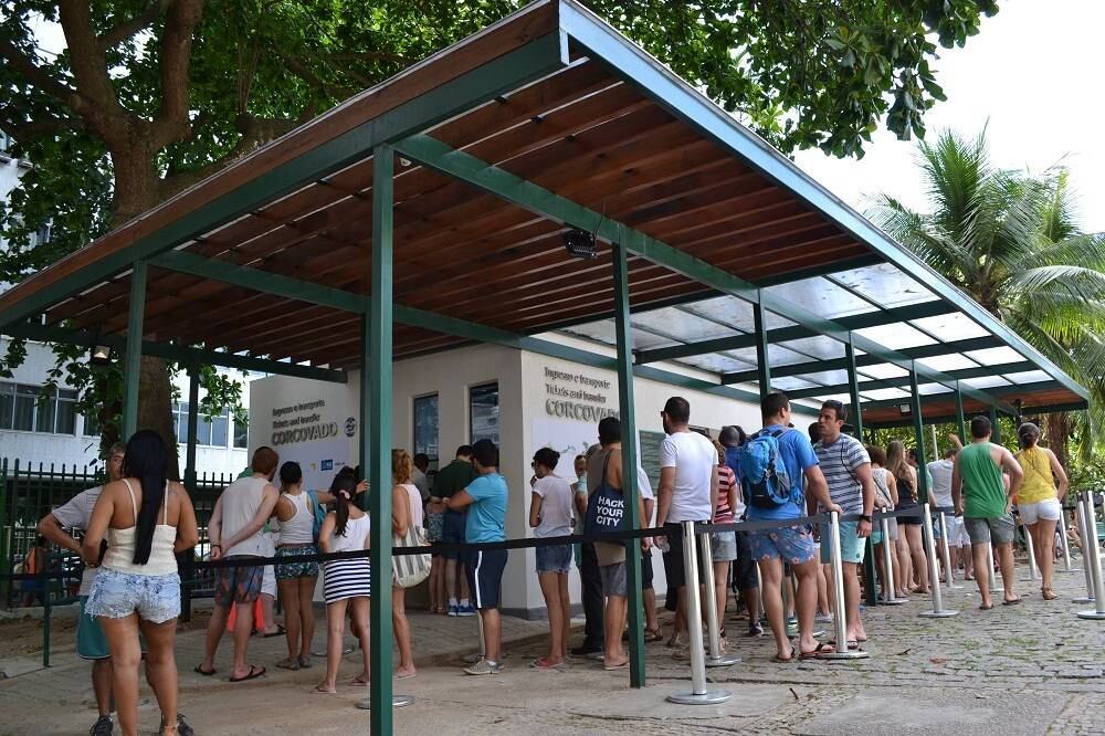 Turistas e cariocas que desejam visitar o Cristo Redentor terão mais conforto