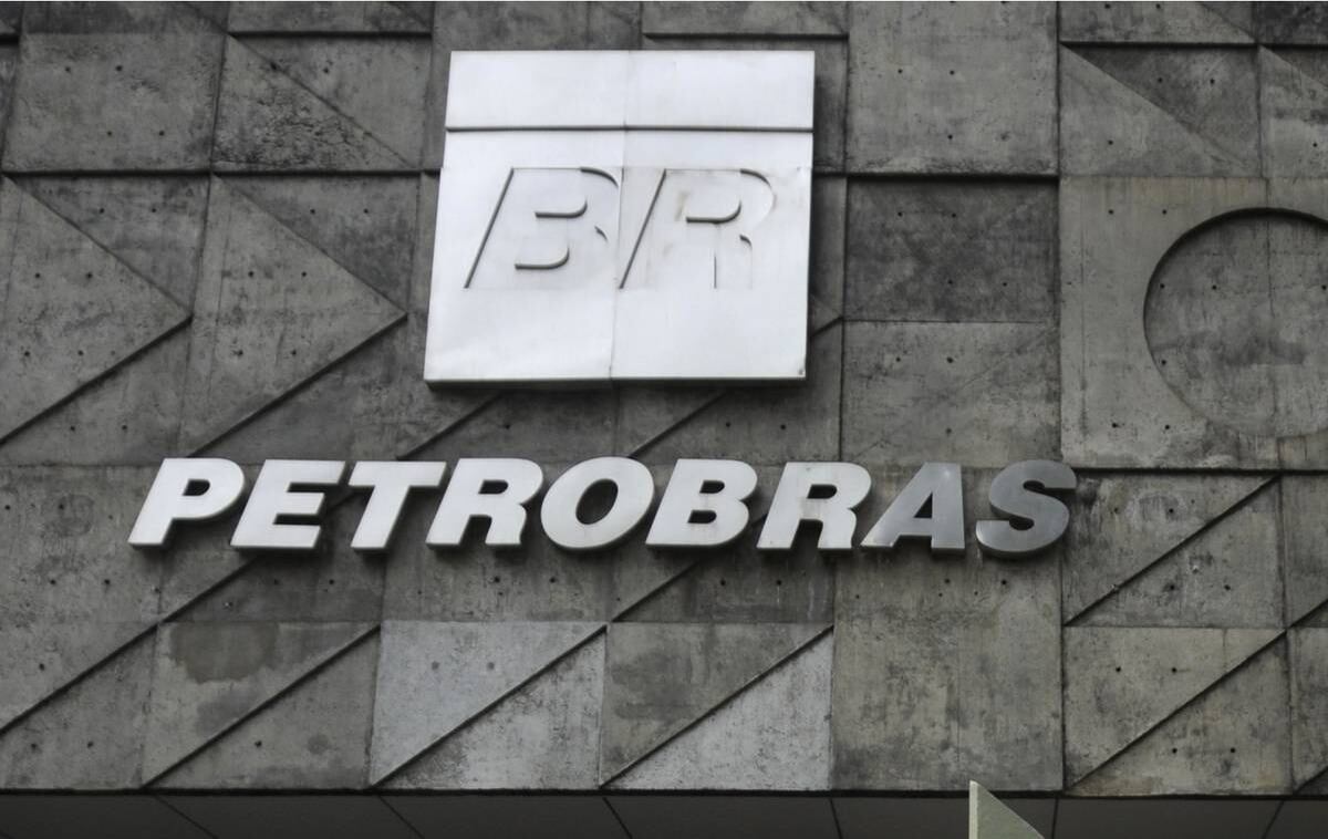 A escolha de um executivo ligado ao governo fez as ações da empresa se desvalorizarem na Bolsa