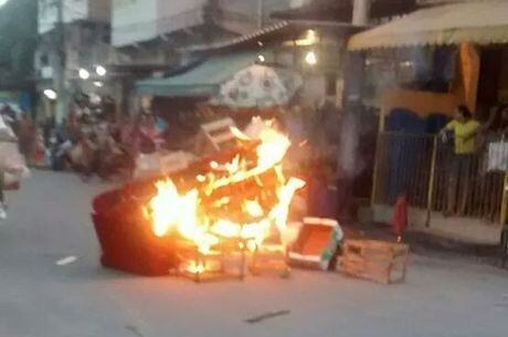 Confusão na Maré causou transtornos na linha Vermelha