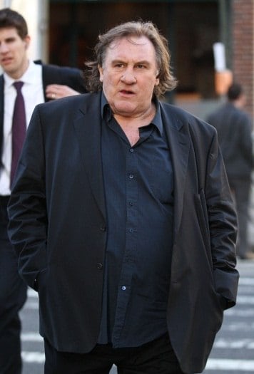 Apesar de bebedeira, Depardieu afirma que não fica bêbado