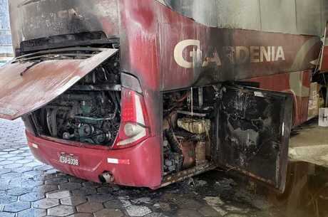 Funcionários da empresa ajudaram apagar as chamas