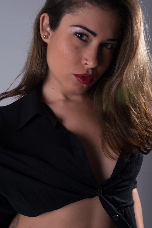 A jovem disse que sonha em ganhar as passarelas como modelo    


