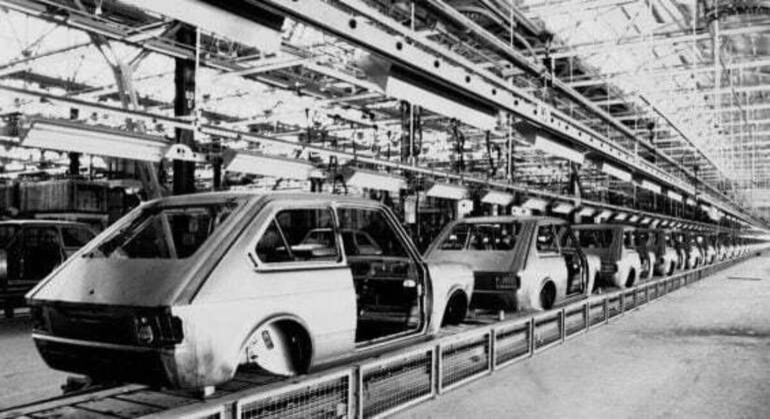 Primeiro modelo produzido no complexo industrial da Stellantis foi o Fiat 147