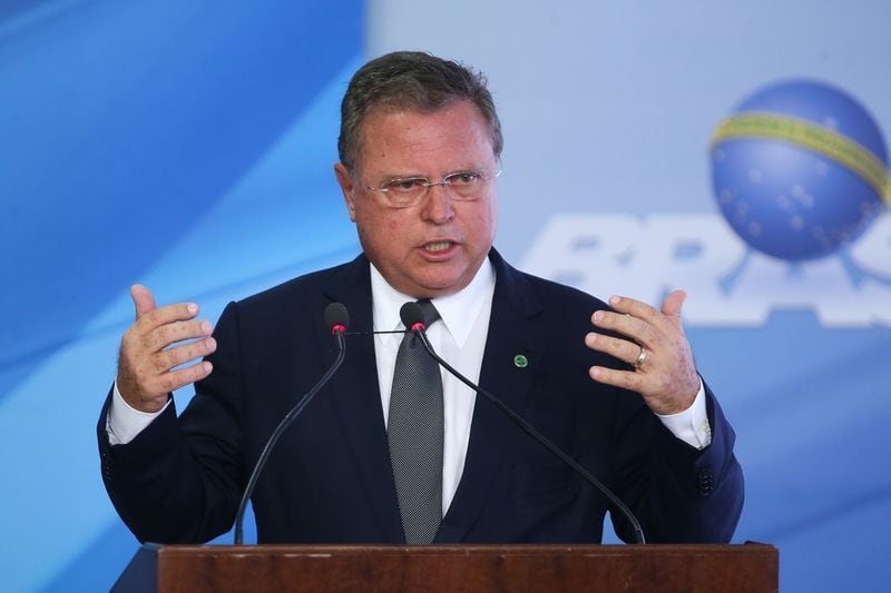 Ministro da Agricultura diz que irregularidades encontradas em frigoríficos não colocam em risco saúde humana