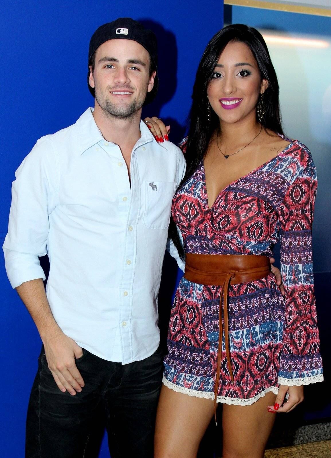 Rafael e Talita curtiram show juntinhos