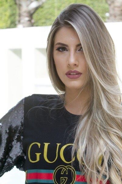 BÁRBARA KERVE 

Idade: 18 / Cidade:
Cabreúva - SP





Bárbara Kerve está confiante, mas não disfarça o frio na barriga. "Ser a Musa do Sertanejo do Rodeio de 2019, seria um privilégio e uma experiência inesquecível, o que torna as expectativas muito altas, mas estou entregando tudo nas mãos de Deus", conta
