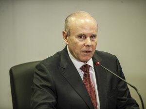 Mantega (foto) foi ministro de Lula e Dilma