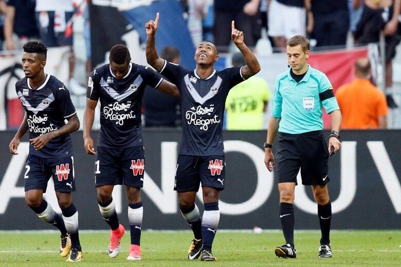 Malcom marcou dois gols e foi o grande nome do Bordeaux no empate