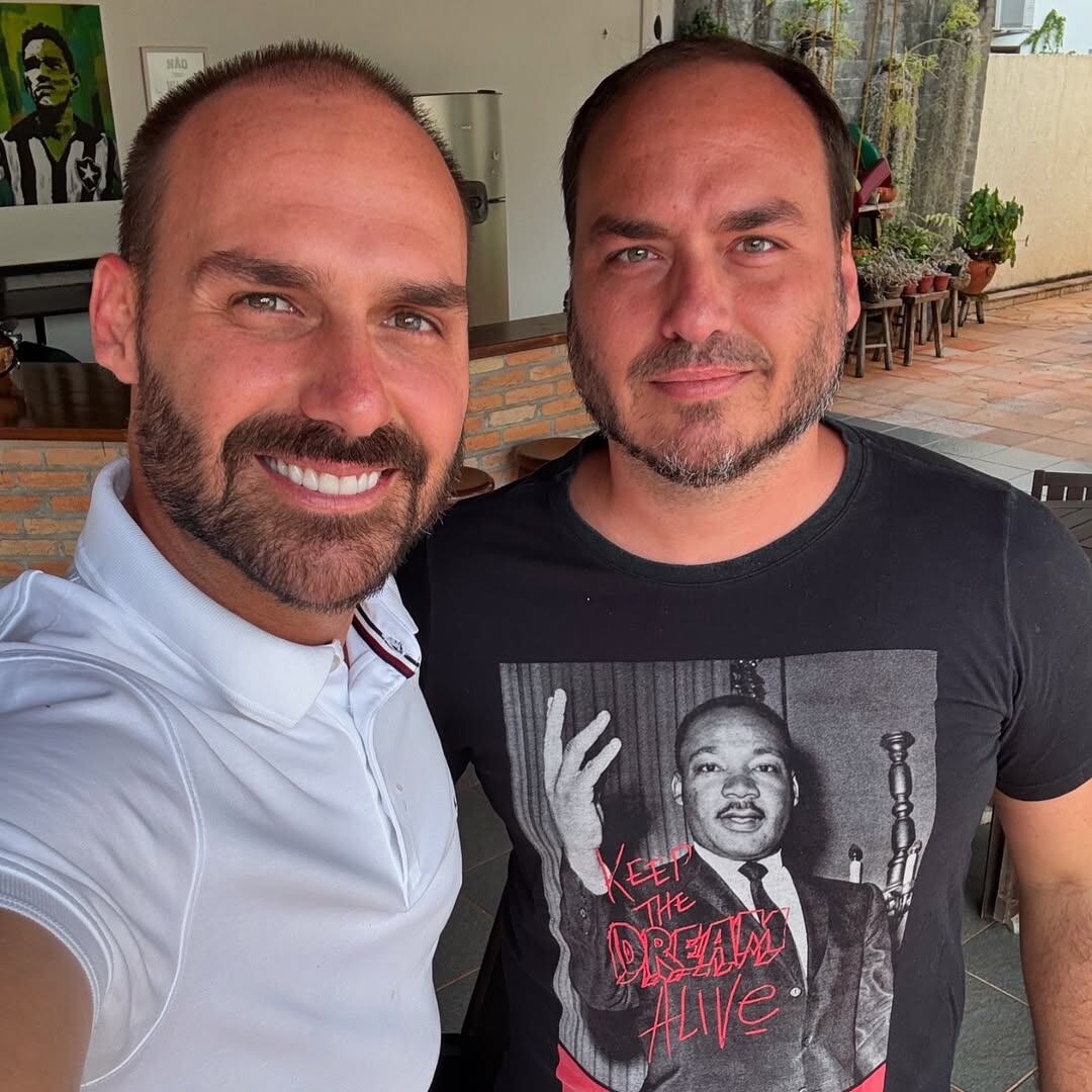 Eduardo e Carlos devem ser ouvidos pelo STF na ação do golpe