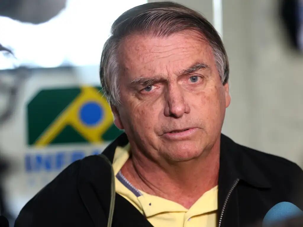 Moraes determina que PGR se manifeste sobre reforço de policiamento na casa de Bolsonaro