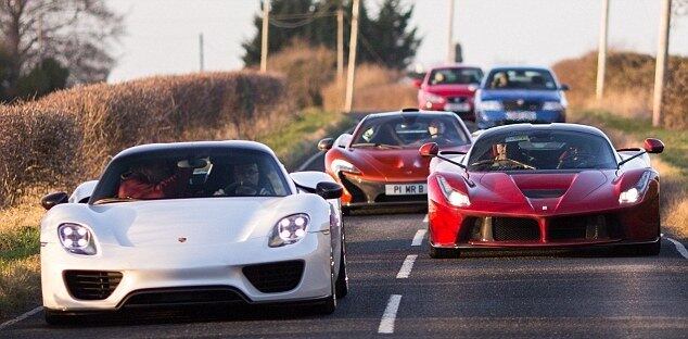 Juntos, os modelos somam 2.740 cavalos e são avaliados em cerca de R$ 13 milhões de reais