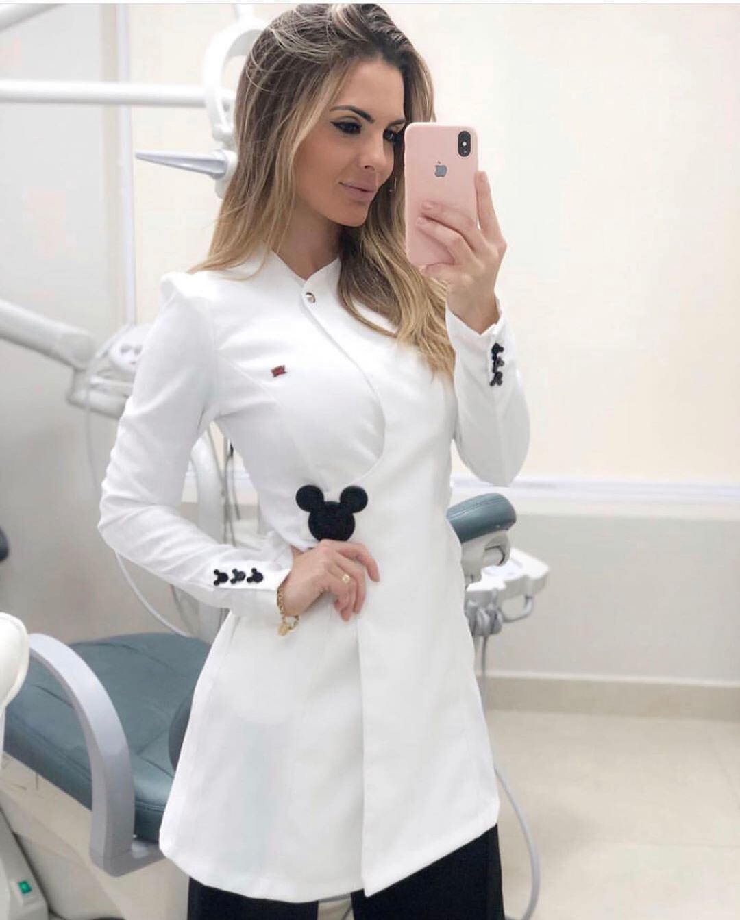 A linha "Mickey Wishes" também faz muito sucesso. Essas abotoaduras são um arraso! 