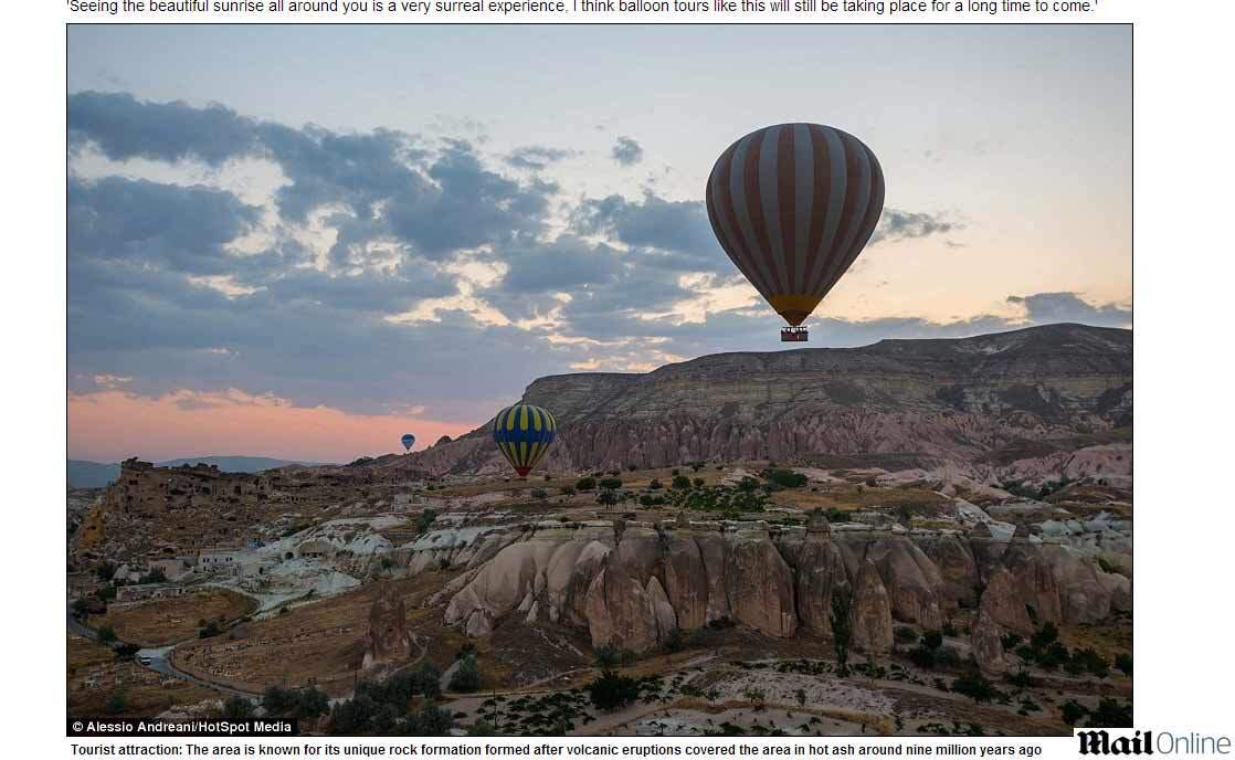 Ainda que os maiores modelos sejam capazes de carregar doze pessoas, na
Capadócia é comum que os balões levantem voo levando de três a cinco
passageiros, transformando a experiência em algo íntimo e único

