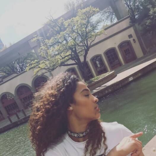Além de ter talento de sobra no basquete, Skylar Diggins esbanja beleza e boa forma