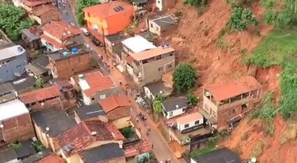Cidade foi castigada pelas chuvas e houve deslizamento de encostas