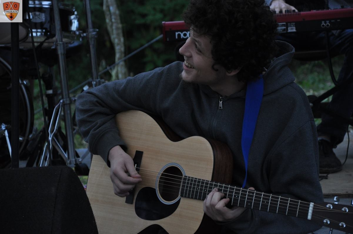 Francisco Eller, o Chicão, foi flagrado com maconha na Lagoa