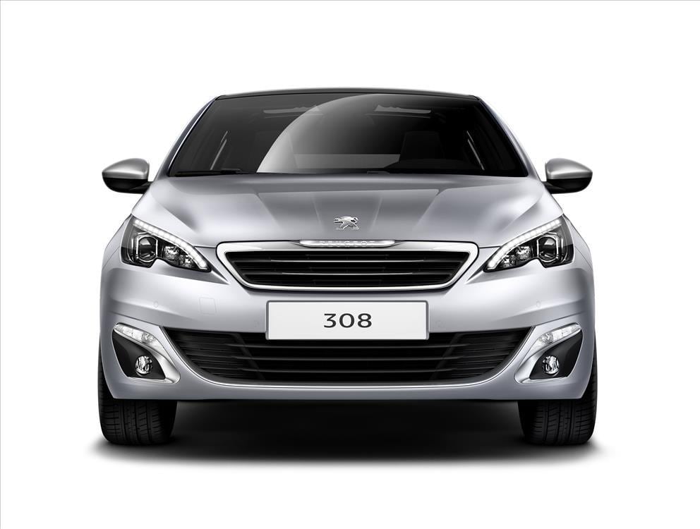 A chegada do novo hatch ao Brasil, porém, é incerta: a produção do modelo atual em El Palomar (Argentina) começou apenas no ano passado

VEJA TAMBÉM

> Utilitário chinês Lifan X60 chega "completão" ao Brasil por R$ 52.777

> Jornal gringo afirma que carros feitos no Brasil são mortais. Entenda o porquê

> Aceleramos: rápido e divertido, Citroën DS3 sofre mesmo é com a concorrência

Quer saber tudo sobre carros: Acesse R7.com/carros
