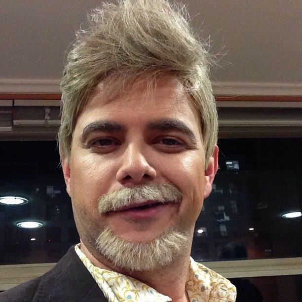 Miguel Falabella também não ficou de fora as imitações de Carioca. O humorista ganhou bigode, cavanhaque e peruca