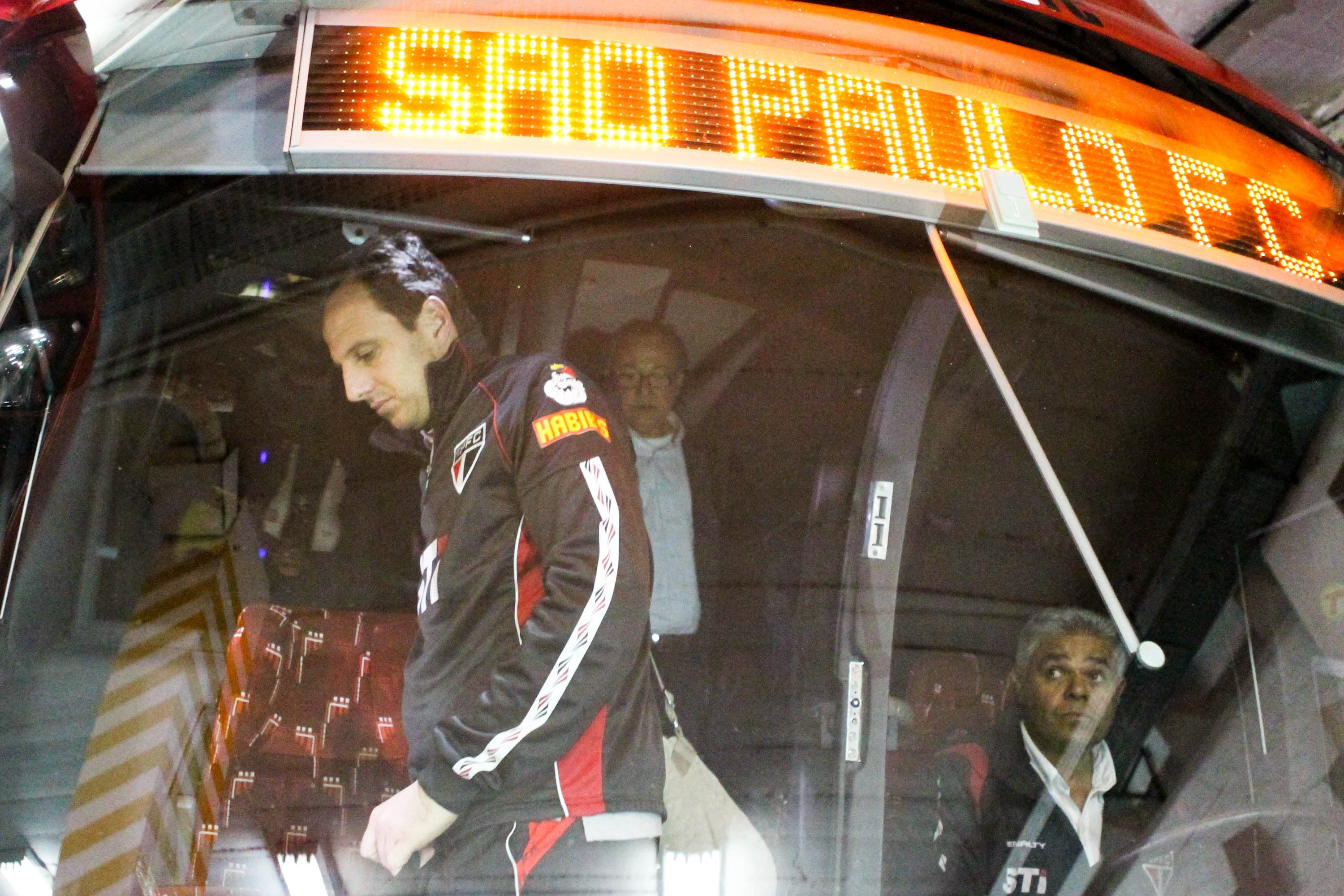 O São Paulo está no Chile para enfrentar o Universidad
Católica, pelas oitavas de final Copa Sul-Americana. No Morumbi, o encontro
terminou empatado por 1 a 1