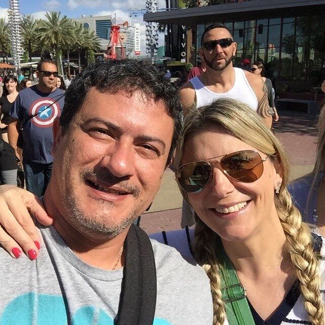 Tom Veiga não é conhecido do grande público, mas seu personagem no Mais Você é sucesso no Brasil inteiro. Ele é quem dá vida ao papagaio Louro José no programa de Ana Maria. Conheça um pouco mais sobre Tom Veiga! 

Acesse o R7 Play e assista à programação da Record quando quiser



